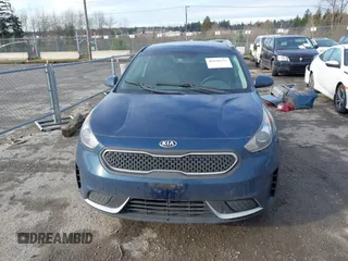 2017 Kia Niro LX with VIN KNDCB3LC0H5104761, listed as a IAAI auction lot 41516734 with 110,486 mi miles. Bid and sale history available at carsss.com. Image 13.