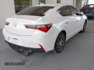2022 Acura ILX Premium with VIN 19UDE2F77NA001829, listed as a IAAI auction lot 42470192 with 42,939 mi miles and . Bid and sale history available at DreamBid. Image 4.