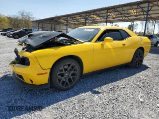 2018 Dodge Challenger T/A z VIN 2C3CDZBT7JH160942, wystawiony jako Copart lot #50443795 z przebiegiem 169 329 mil mil oraz Szkoda całkowita • Salvage title. Historia ofert i sprzedaży dostępna na DreamBid. Obrazek 1.