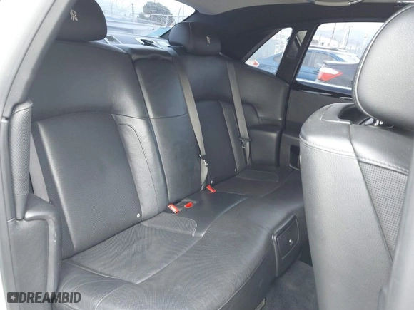 2013 Rolls-Royce Ghost with VIN SCA664S56DUX51795, listed as a IAAI auction lot 41921013 with 70,988 mi miles. Bid and sale history available at carsss.com. Image 8.