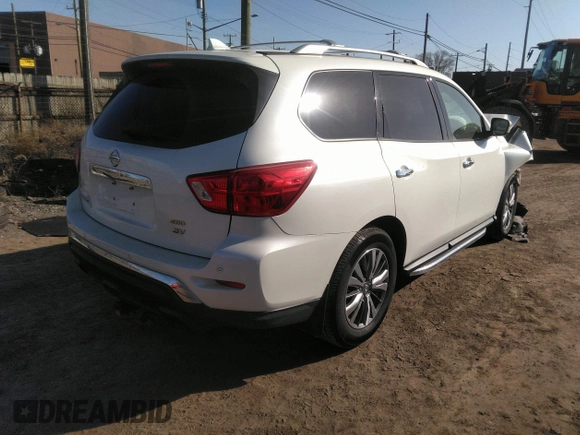2019 Nissan Pathfinder SV with VIN 5N1DR2MM8KC621628, listed as a IAAI auction lot 41785695 with 55,003 mi miles. Bid and sale history available at carsss.com. Image 4.