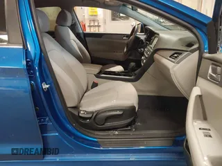 2018 Hyundai Sonata SE with VIN 5NPE24AF3JH690907, listed as a IAAI auction lot 41240554 with 35,457 mi miles and . Bid and sale history available at DreamBid. Image 5.