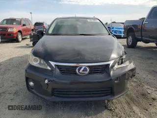 2011 Lexus CT 200h with VIN JTHKD5BH5B2004001, listed as a Copart auction lot 53519625 with 118,012 mi miles and Salvage Title. Bid and sale history available at DreamBid. Image 5.