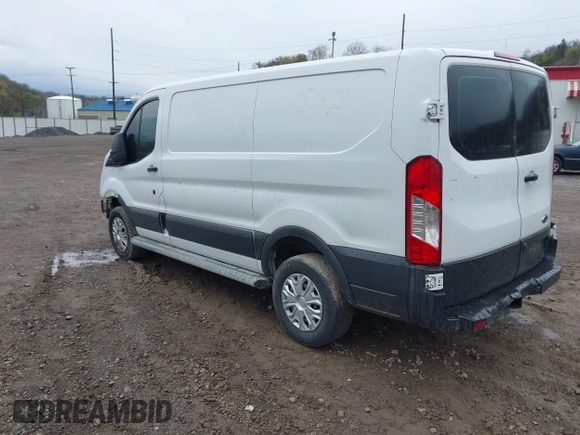 2016 Ford Transit Cargo with VIN 1FTYR1ZM8GKB37562, listed as a IAAI auction lot 41997797 with 71,452 mi miles. Bid and sale history available at carsss.com. Image 3.