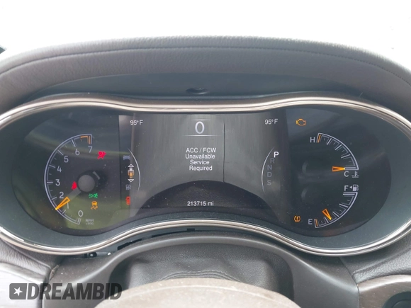 2014 Jeep Grand Cherokee Summit z VIN 1C4RJEJG1EC357948, wystawiony jako IAAI lot #42498652 z przebiegiem 213 715 mil mil oraz . Historia ofert i sprzedaży dostępna na DreamBid. Obrazek 7.