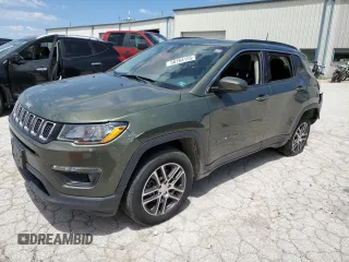 2018 Jeep Compass Latitude с VIN 3C4NJDBB8JT176145, выставлен на аукционе Copart как лот 58164155 с пробегом 114 797 миль миль и Списание • Salvage title. История ставок и продаж доступна на DreamBid. Изображение 1.