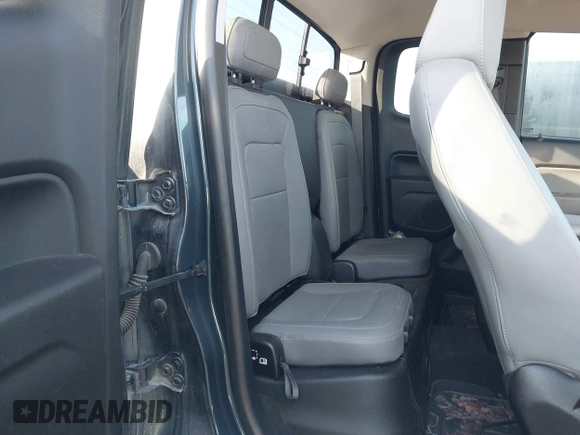 2017 Chevrolet Colorado 2WD LT with VIN 1GCHSCEN1H1175706, listed as a IAAI auction lot 41347323 with 127,731 mi miles. Bid and sale history available at carsss.com. Image 8.