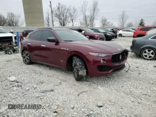 2018 Maserati Levante GranSport z VIN ZN661XUS5JX298175, wystawiony jako Copart lot #85641704 z przebiegiem Nie podano mil oraz Czysty tytuł • Clean title. Historia ofert i sprzedaży dostępna na DreamBid. Obrazek 11.