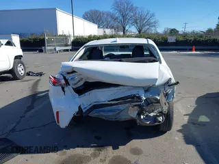 2024 Toyota Corolla Hybrid LE с VIN JTDBCMFE8R3039487, выставлен на аукционе IAAI как лот 41395567 с пробегом 16 915 миль миль и . История ставок и продаж доступна на DreamBid. Изображение 16.