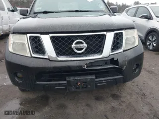 2011 Nissan Pathfinder LE with VIN 5N1AR1NB5BC613206, listed as a IAAI auction lot 41861245 with 196,045 mi miles. Bid and sale history available at carsss.com. Image 12.