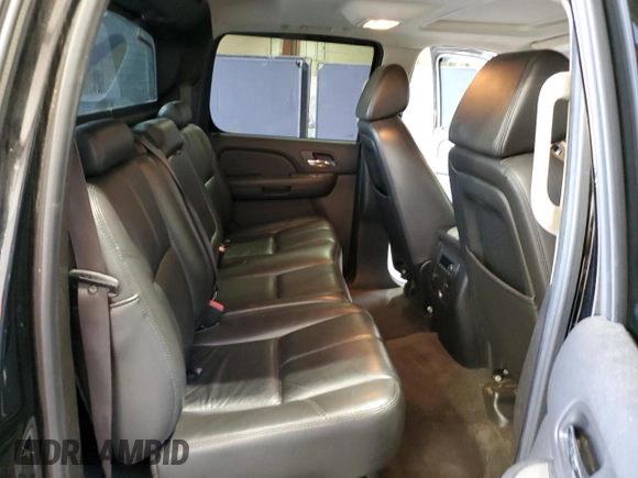 2008 Chevrolet Avalanche 2LT with VIN 3GNFK12328G263445, listed as a Copart auction lot 55815955 with 199,794 mi miles and Clean title. Bid and sale history available at DreamBid. Image 10.
