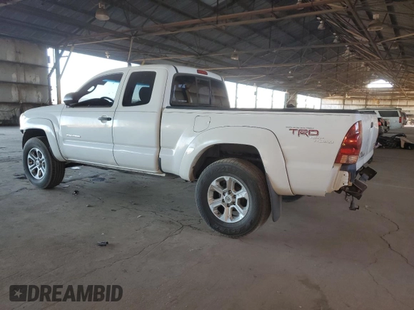 2006 Toyota Tacoma PreRunner with VIN 5TETX62N16Z184619, listed as a Copart auction lot 86905454 with 251,133 mi miles and Salvage title. Bid and sale history available at DreamBid. Image 2.