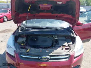 2015 Ford Escape SE with VIN 1FMCU0GXXFUA57386, listed as a IAAI auction lot 42043058 with 107,635 mi miles. Bid and sale history available at carsss.com. Image 10.