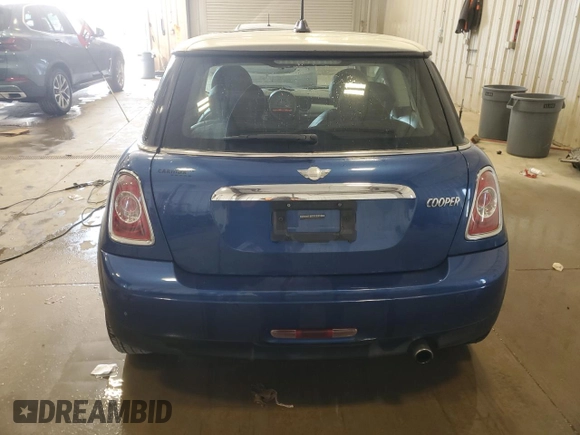 2013 MINI Hardtop with VIN WMWSU3C53DT681665, listed as a Copart auction lot 60752355 with 104,874 mi miles and Salvage title. Bid and sale history available at DreamBid. Image 6.