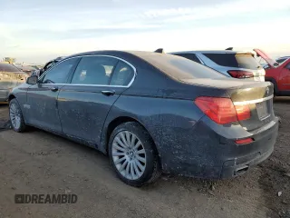 2010 BMW 7 Series 750Li xDrive z VIN WBAKC8C5XAC431285, wystawiony jako Copart lot #44699355 z przebiegiem 128 294 mil mil oraz Czysty tytuł • Clean title. Historia ofert i sprzedaży dostępna na DreamBid. Obrazek 2.