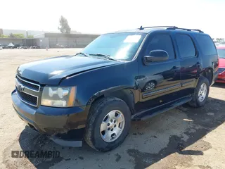 2007 Chevrolet Tahoe LT with VIN 1GNFC13087R373206, listed as a IAAI auction lot 42648412 with 200,670 mi miles and . Bid and sale history available at DreamBid. Image 6.