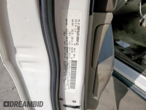 2011 Jeep Grand Cherokee Laredo z VIN 1J4RR4GG2BC617810, wystawiony jako Copart lot #62424125 z przebiegiem 205 945 mil mil oraz Szkoda całkowita • Salvage title. Historia ofert i sprzedaży dostępna na DreamBid. Obrazek 12.