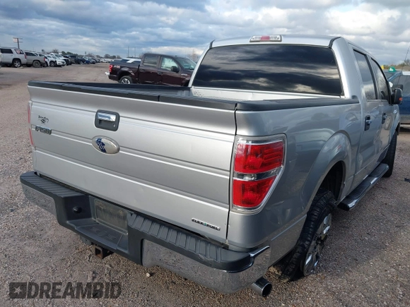 2011 Ford F-150 XL with VIN 1FTFW1CF8BFB09806, listed as a IAAI auction lot 38661944 with 1 mi miles. Bid and sale history available at carsss.com. Image 4.