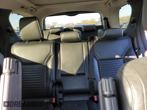 2017 Land Rover Discovery HSE Luxury with VIN SALRHBBV9HA000176, listed as a Copart auction lot 85677254 with 159,263 mi miles and Clean Title. Bid and sale history available at DreamBid. Image 10.