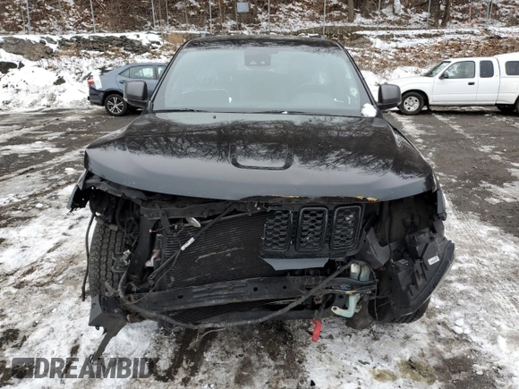 2021 Jeep Grand Cherokee Trailhawk with VIN 1C4RJFLT3MC581673, listed as a Copart auction lot 44993235 with 18,227 mi miles and Salvage Title. Bid and sale history available at carsss.com. Image 5.