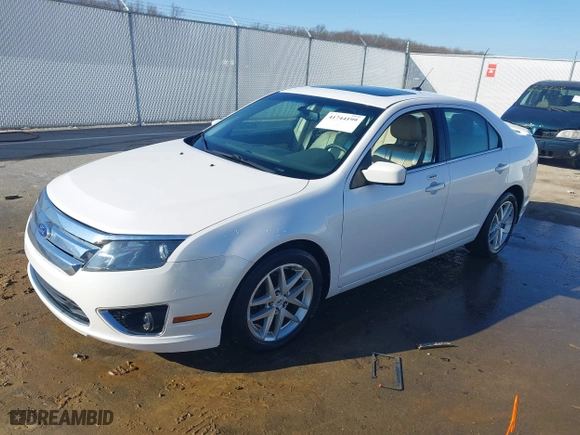 2011 Ford Fusion SEL with VIN 3FAHP0JA8BR255770, listed as a IAAI auction lot 41744199 with 146,889 mi miles. Bid and sale history available at carsss.com. Image 19.