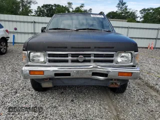 1990 Nissan Hardbody with VIN 1N6HD16SXLC327964, listed as a Copart auction lot 55984175 with 241,289 mi miles and Clean Title. Bid and sale history available at DreamBid. Image 5.