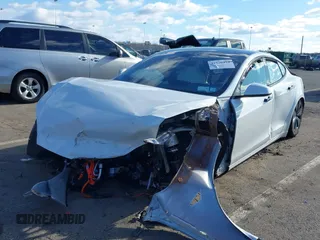 2022 Tesla Model S with VIN 5YJSA1E51NF491493, listed as a IAAI auction lot 41570494 with Not Provided miles and . Bid and sale history available at DreamBid. Image 6.