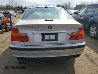 2004 BMW 3 Series 330xi with VIN WBAEW53464PG11082, listed as a Copart auction lot 47201755 with 123,475 mi miles and Salvage Title. Bid and sale history available at carsss.com. Image 6.