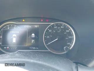 2018 Nissan Kicks SV z VIN 3N1CP5CU3JL519149, wystawiony jako IAAI lot #42459395 z przebiegiem 71 768 mil mil oraz . Historia ofert i sprzedaży dostępna na DreamBid. Obrazek 7.