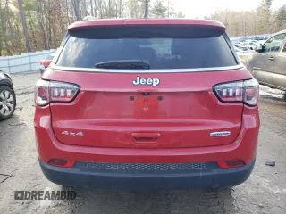 2019 Jeep Compass Latitude with VIN 3C4NJDBB9KT827915, listed as a Copart auction lot 85757104 with 14,713 mi miles and Salvage Title. Bid and sale history available at DreamBid. Image 6.