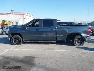 2019 Chevrolet Silverado 1500 LT with VIN 3GCPWCED1KG236908, listed as a IAAI auction lot 41743457 with 78,478 mi miles. Bid and sale history available at carsss.com. Image 14.