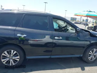 2020 Nissan Pathfinder SV z VIN 5N1DR2BN0LC604741, wystawiony jako IAAI lot #42349825 z przebiegiem 96 349 mil mil oraz . Historia ofert i sprzedaży dostępna na DreamBid. Obrazek 14.