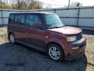 2005 Scion xB z VIN JTLKT324150184653, wystawiony jako Copart lot #51515965 z przebiegiem 290 152 mil mil oraz Szkoda całkowita • Salvage title. Historia ofert i sprzedaży dostępna na DreamBid. Obrazek 4.