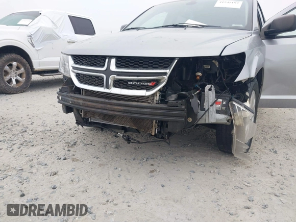 2018 Dodge Journey SE with VIN 3C4PDCAB9JT520769, listed as a IAAI auction lot 41545197 with 115,692 mi miles and . Bid and sale history available at carsss.com. Image 6.
