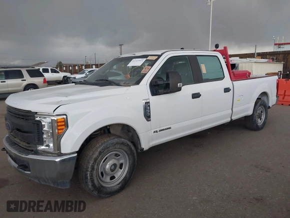 2017 Ford F-350 XL with VIN 1FT7W3AT2HED28252, listed as a IAAI auction lot 41722914 with Not Provided miles and . Bid and sale history available at DreamBid. Image 18.