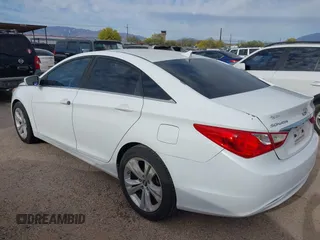 2011 Hyundai Sonata GLS with VIN 5NPEB4AC2BH183343, listed as a IAAI auction lot 41986671 with 251,471 mi miles and . Bid and sale history available at carsss.com. Image 3.
