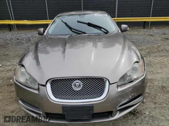 2009 Jaguar XF Luxury with VIN SAJWA05B49HR04841, listed as a Copart auction lot 50539045 with 123,870 mi miles and Salvage Title. Bid and sale history available at DreamBid. Image 5.