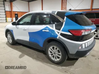 2020 Ford Escape SE z VIN 1FMCU9G61LUB99794, wystawiony jako Copart lot #49996175 z przebiegiem 72 906 mil mil oraz Czysty tytuł • Clean title. Historia ofert i sprzedaży dostępna na DreamBid. Obrazek 2.