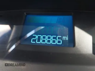 2015 Ford Transit Cargo with VIN 1FTNE1ZM6FKA63779, listed as a IAAI auction lot 41367212 with 208,866 mi miles and . Bid and sale history available at carsss.com. Image 15.
