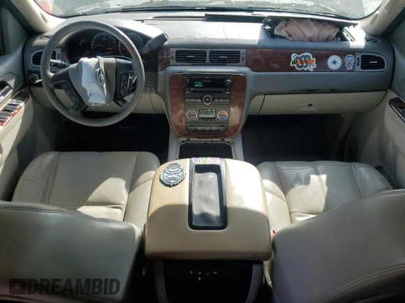 2010 Chevrolet Suburban LT with VIN 1GNUCJE03AR196074, listed as a Copart auction lot 53870425 with 265,793 mi miles and Salvage Title. Bid and sale history available at DreamBid. Image 8.