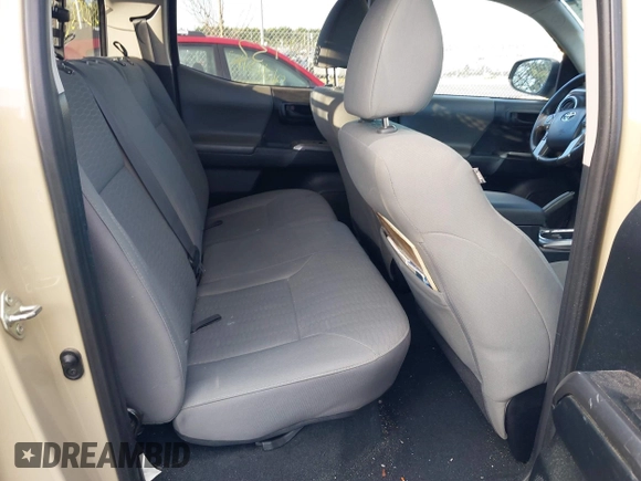 2017 Toyota Tacoma SR5 with VIN 3TMDZ5BN2HM035841, listed as a IAAI auction lot 41201932 with 177,954 mi miles. Bid and sale history available at carsss.com. Image 8.