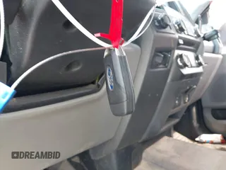2017 Ford F-250 Lariat с VIN 1FT7W2BTXHEC68228, выставлен на аукционе IAAI как лот 42333514 с пробегом Не указан миль и . История ставок и продаж доступна на DreamBid. Изображение 11.