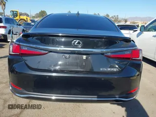 2024 Lexus ES with VIN 58ADA1C14RU037460, listed as a IAAI auction lot 41287841 with 46,939 mi miles. Bid and sale history available at carsss.com. Image 16.