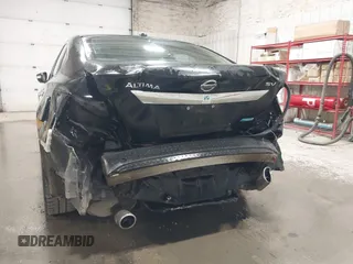 2013 Nissan Altima SV with VIN 1N4AL3AP3DN565964, listed as a IAAI auction lot 42519726 with 90,480 mi miles and . Bid and sale history available at DreamBid. Image 6.