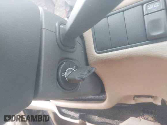 1999 Volvo S70 с VIN YV1LS55A8X2613644, выставлен на аукционе IAAI как лот 42435557 с пробегом 274 781 миль миль и . История ставок и продаж доступна на DreamBid. Изображение 11.