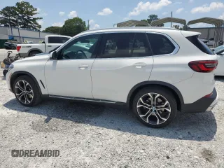 2023 BMW X5 sDrive40i with VIN 5UXCR4C04P9R12480, listed as a Copart auction lot 61082815 with 17,249 mi miles and Salvage title. Bid and sale history available at DreamBid. Image 2.
