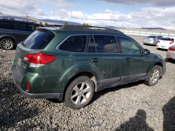2013 Subaru Outback 2.5i Premium with VIN 4S4BRBGC3D3220646, listed as a Copart auction lot 51359775 with 110,755 mi miles and Clean Title. Bid and sale history available at carsss.com. Image 3.
