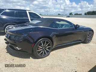 2020 Aston Martin DB11 z VIN SCFRMFCW6LGM09132, wystawiony jako Copart lot #73692314 z przebiegiem Nie podano mil oraz Nie do naprawy. Historia ofert i sprzedaży dostępna na DreamBid. Obrazek 3.