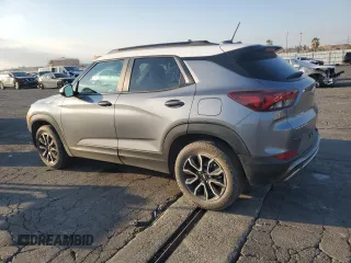 2022 Chevrolet TrailBlazer ACTIV with VIN KL79MVSL4NB061568, listed as a Copart auction lot 41709375 with 30,367 mi miles and Salvage Title. Bid and sale history available at carsss.com. Image 2.
