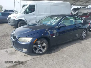 2009 BMW 3 Series 328i с VIN WBAWV13529P123146, выставлен на аукционе IAAI как лот 42244860 с пробегом 186 558 миль миль и . История ставок и продаж доступна на DreamBid. Изображение 17.